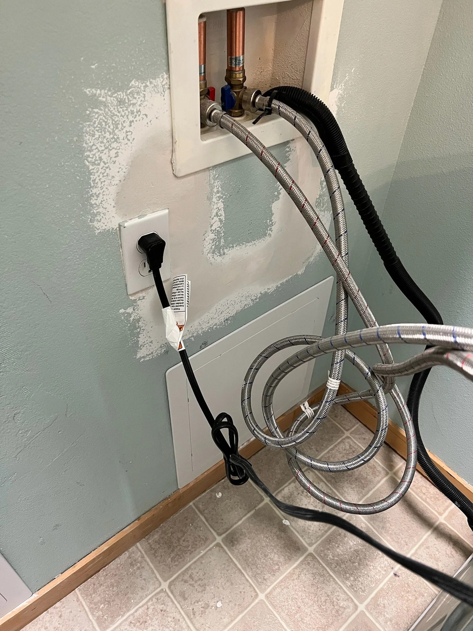 DRYWALL REPAIRS