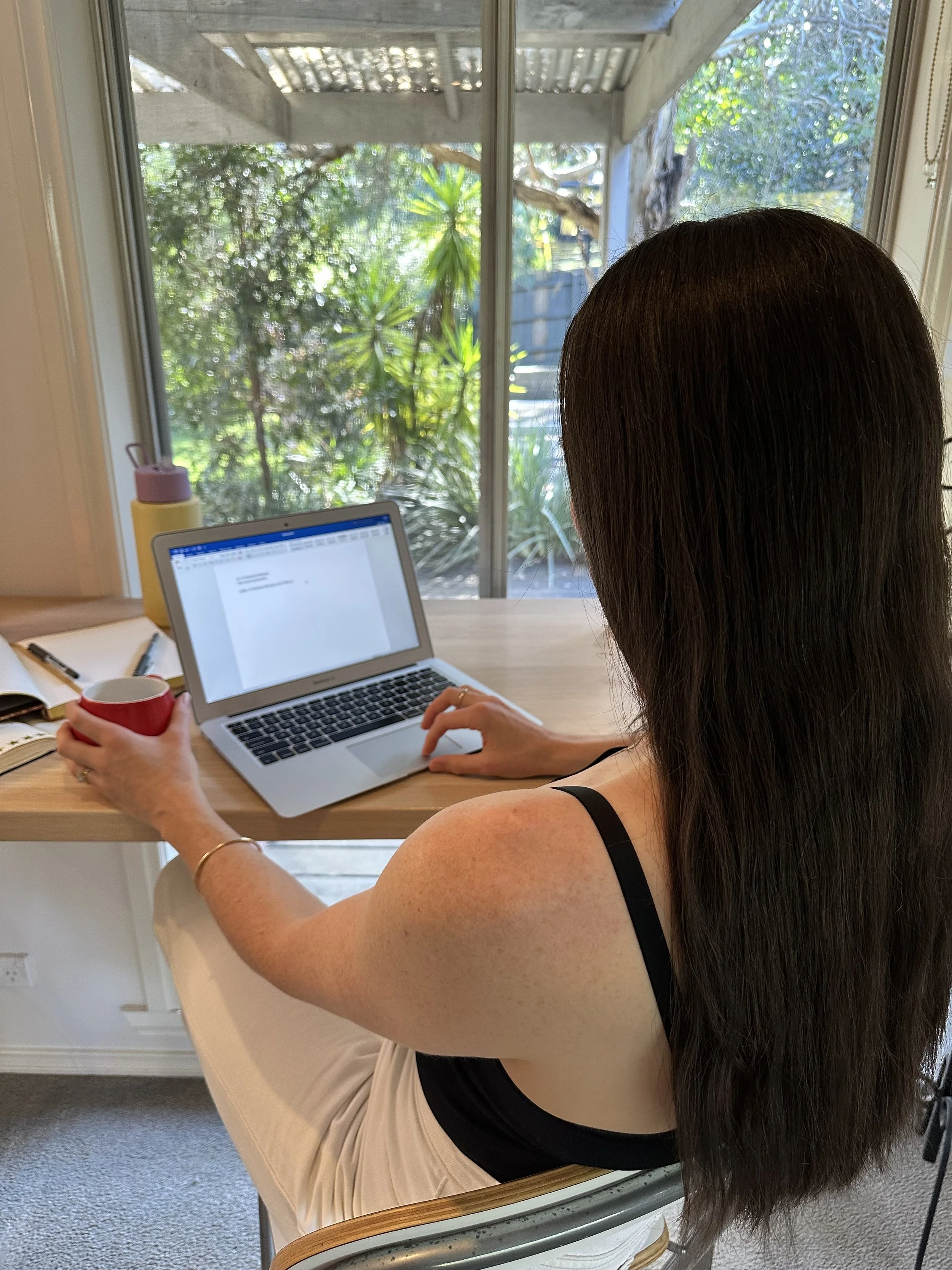 Custom Writing Services by Melbourne copywriter and content writer Rachael Whitsed.