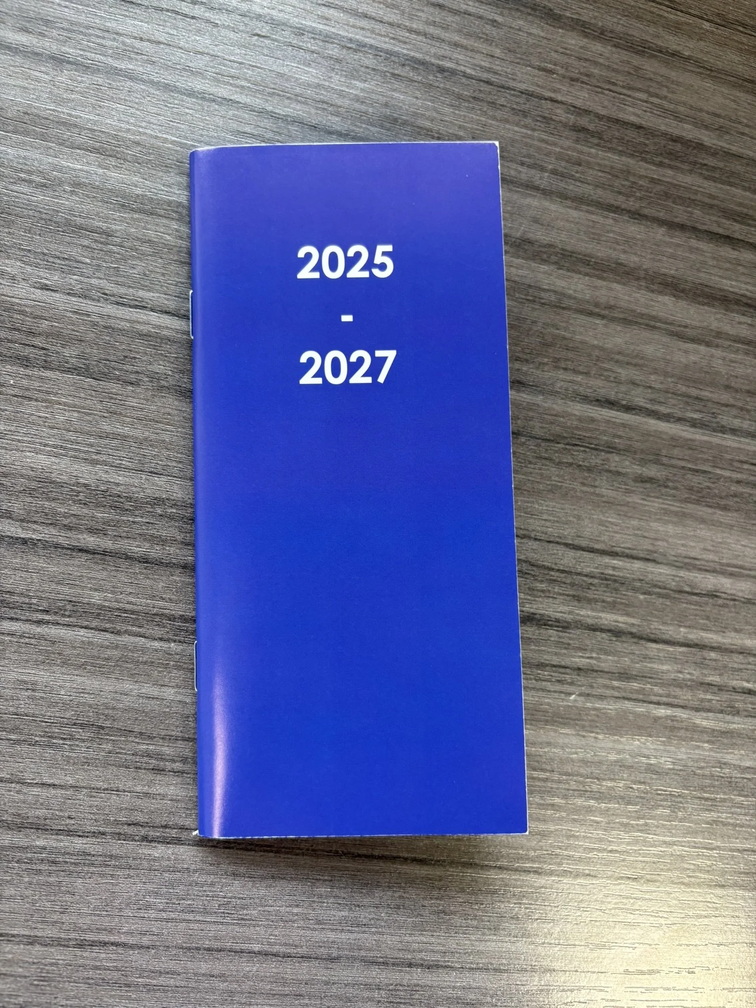 I created an unbranded pocket 3-year following the Hibbert Brand guidelines so it could be adapted for internal use at any time. (1/3)