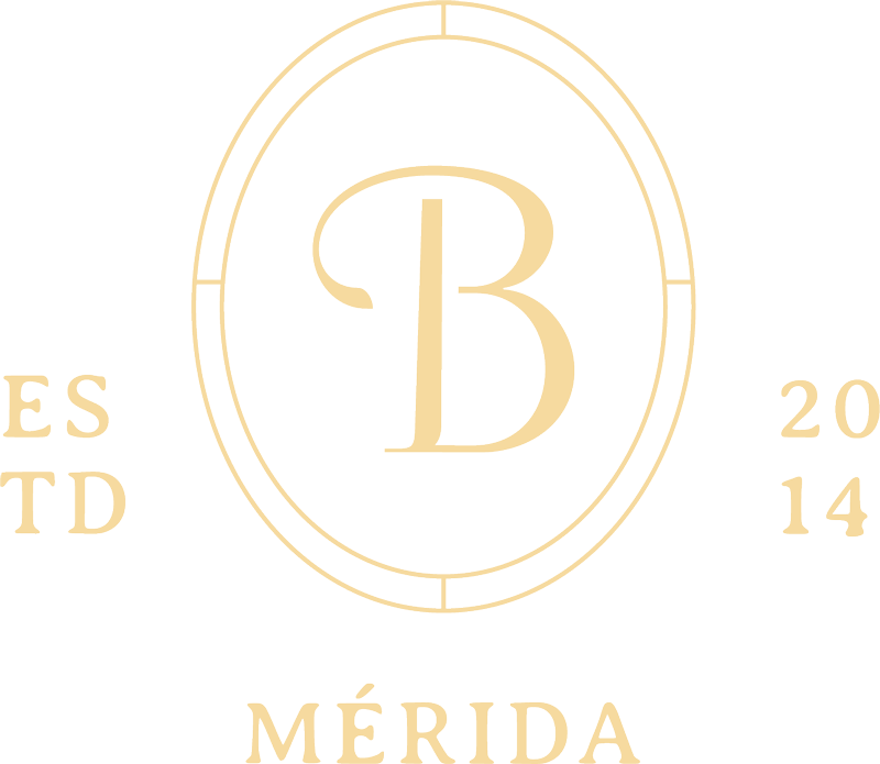 Emblema de Bistrola 57, desde 2014. Con letras 'B' en el centro, ovalado, con 'Mérida' en la parte inferior y 'ESTD 2014' a los lados.