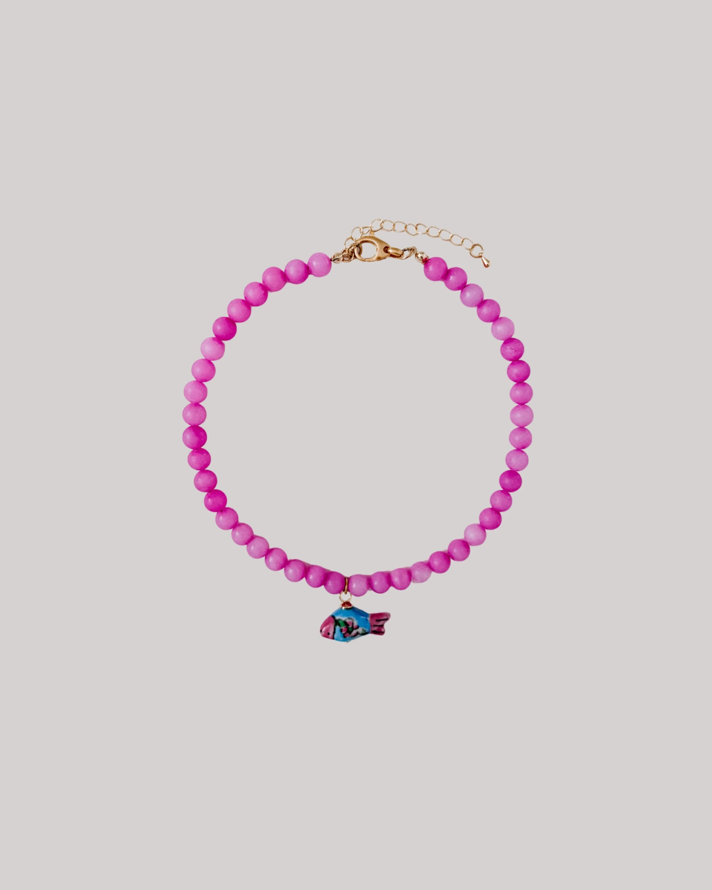 Happy Friday! Sharing another new necklace that&rsquo;s coming soon!💖