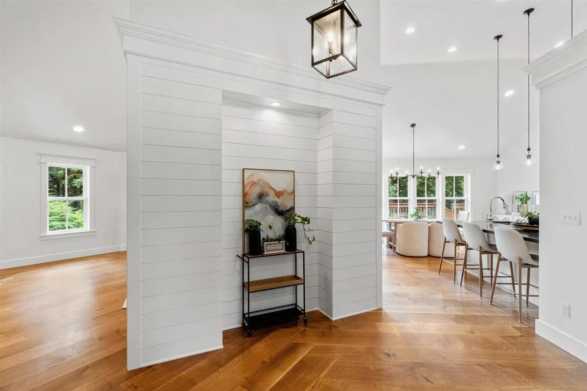 Entryway.jpeg