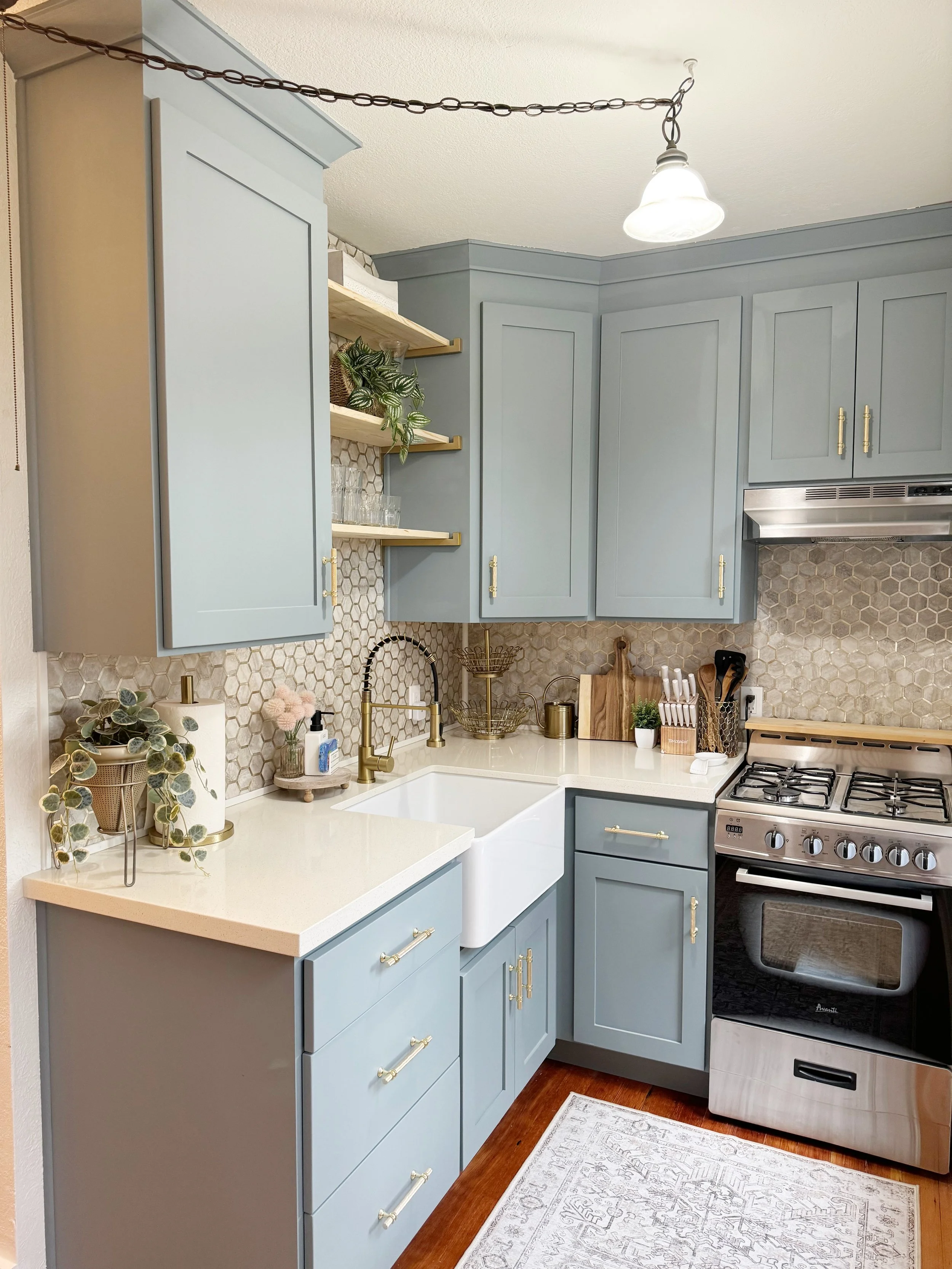 Airbnb Unit B Kitchen.jpeg