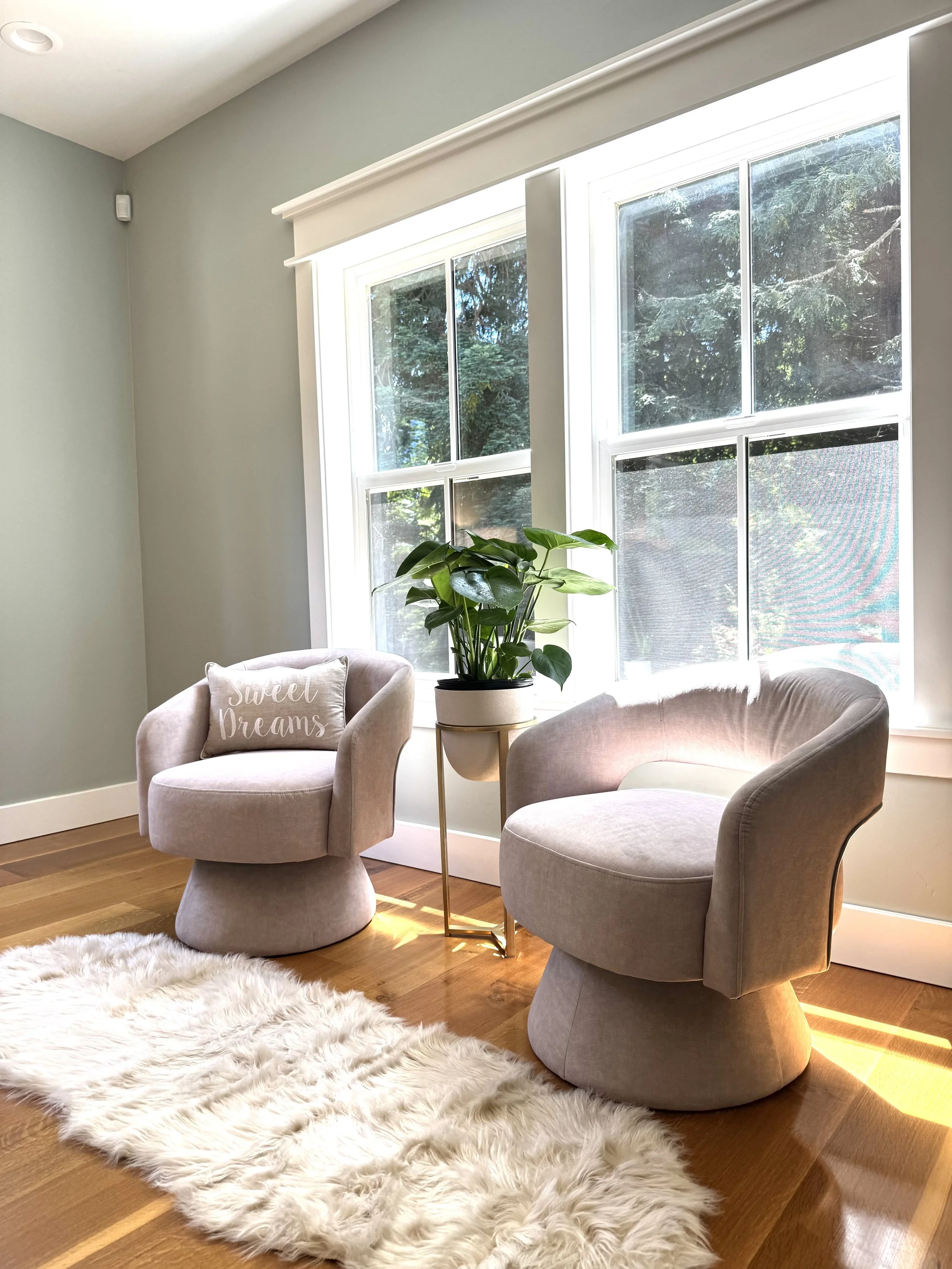 Seating Area.jpeg