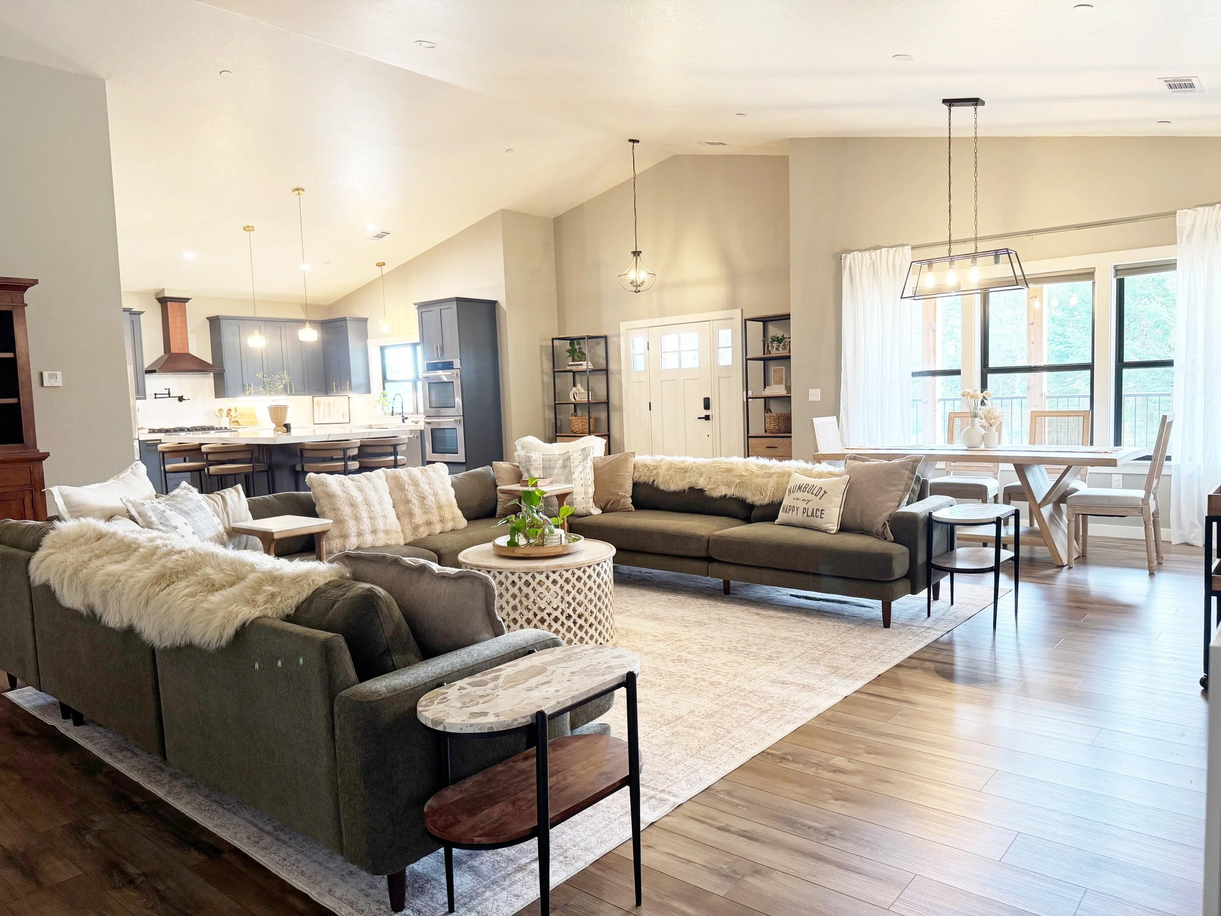 Airbnb Staging ~ Unfurnished