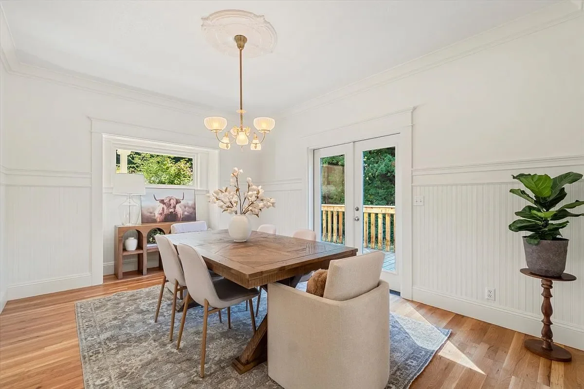 Formal Dining 2.webp