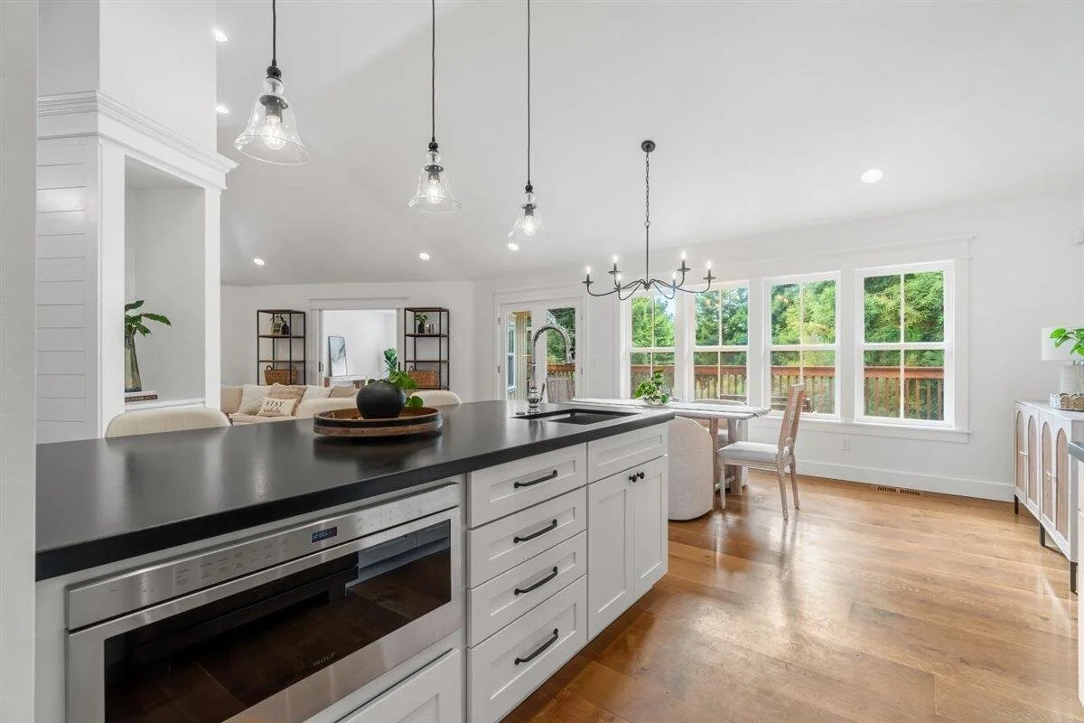 Kitchen 4.jpeg