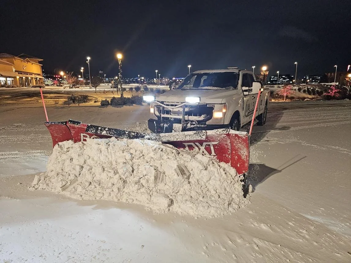Commercial retail snow removal for businesses services in Fort Wayne, IN