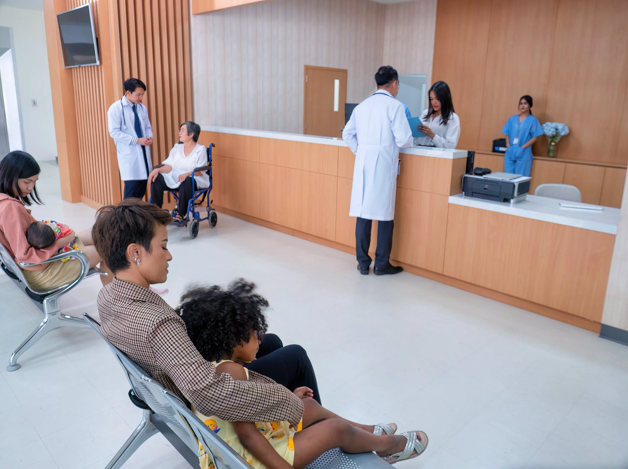 at-hospital-hall-patient-sit-waiting-information-c-2023-11-27-05-04-28-utc.jpg