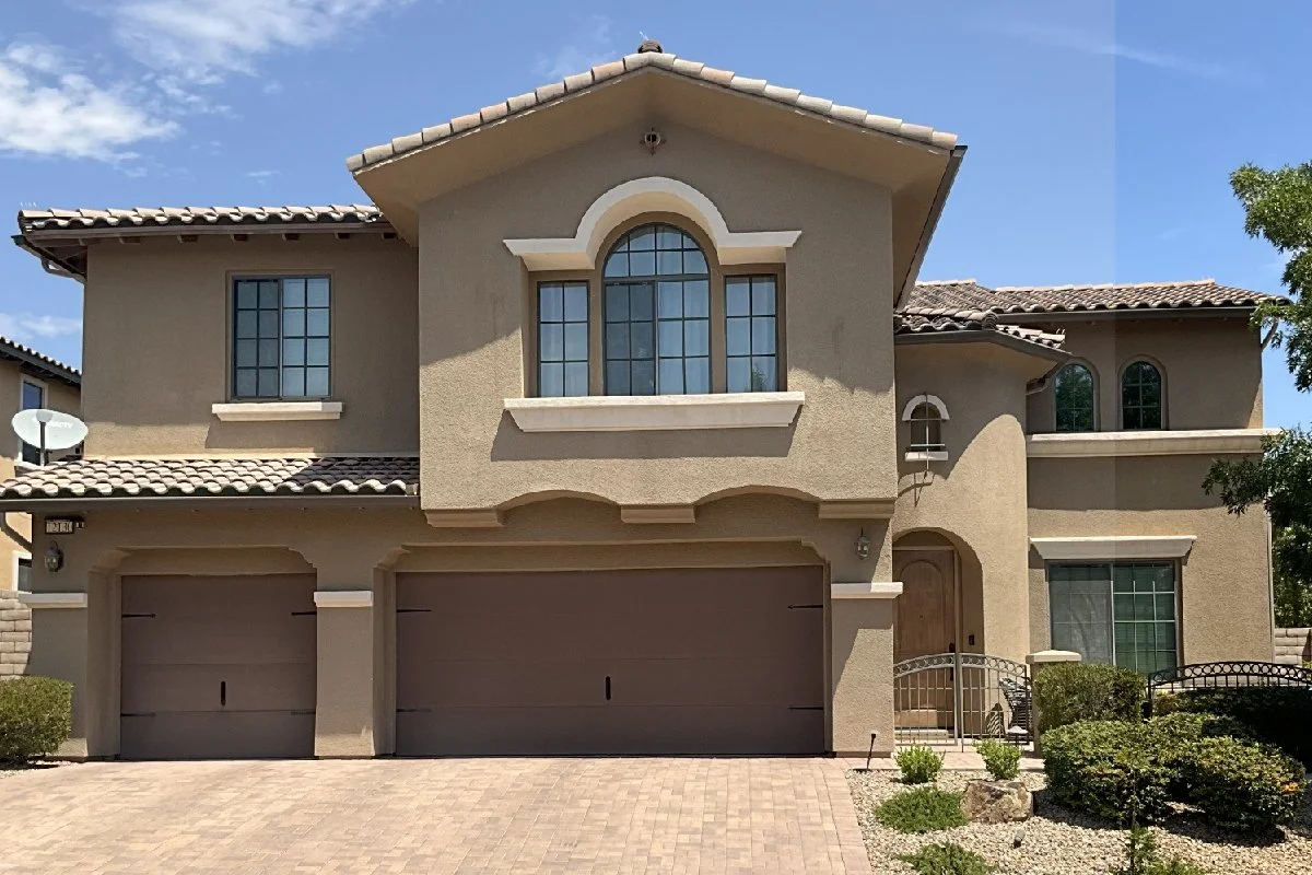 Exterior-06.jpg