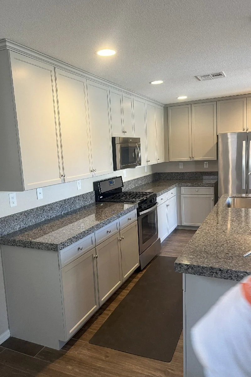 Cabinets-06.jpg