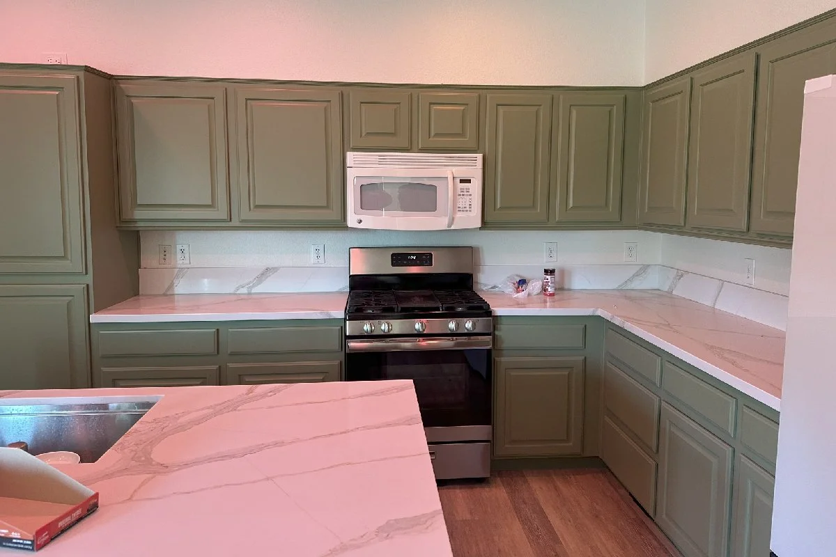 Cabinets-05.jpg