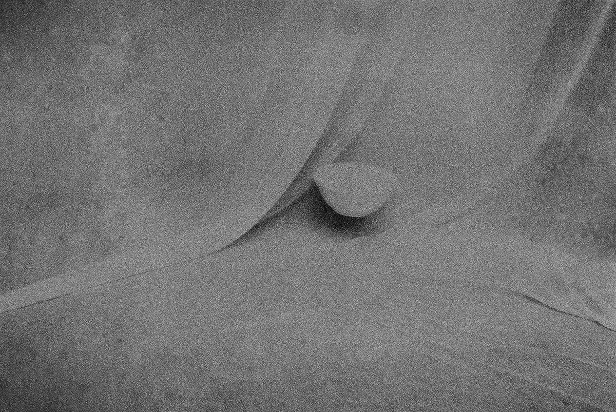 Olivia Mróz_ 11-48 - And My Body Filled With Concrete_001.jpg