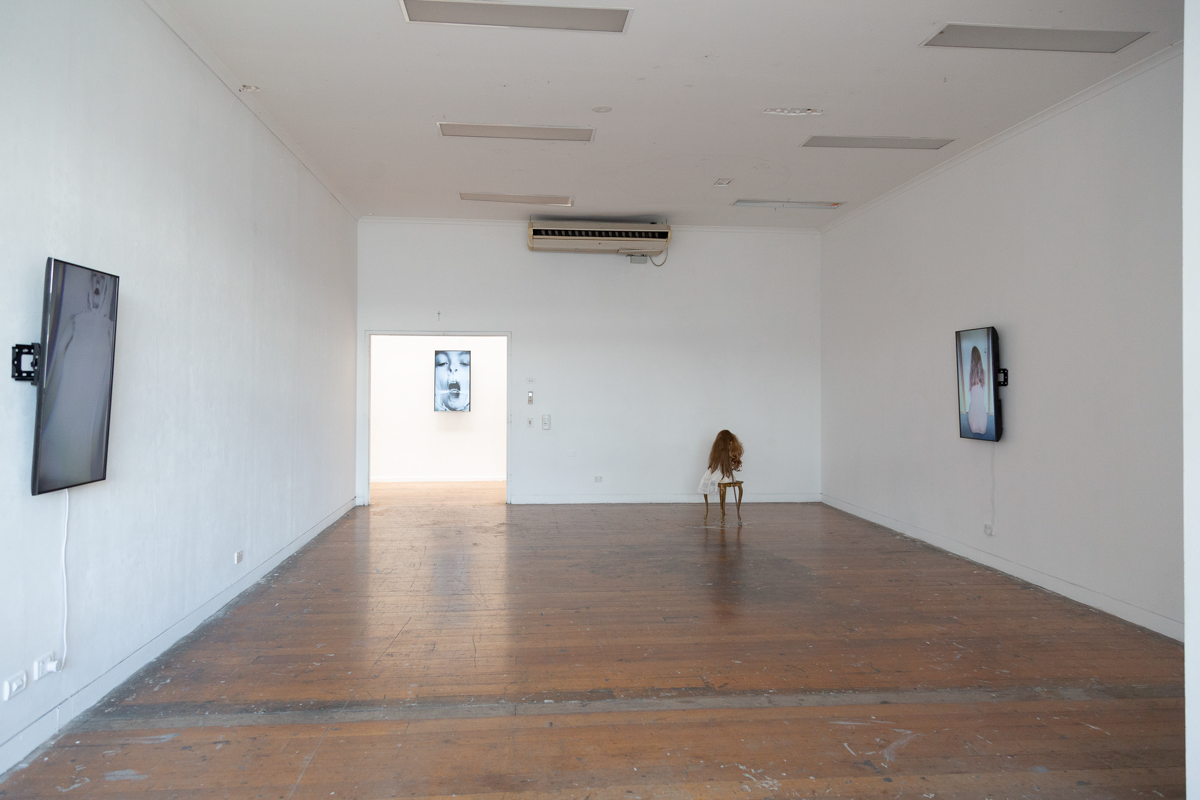 OLIVIA MRÒZ _ Lalka _007.png