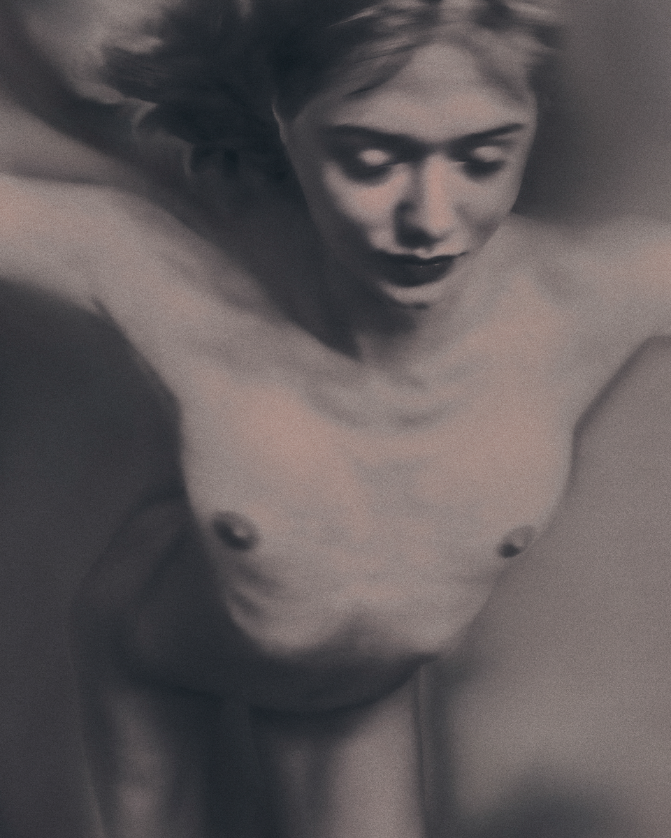 Olivia Mròz_The Weight of Un_Becoming_0006.png