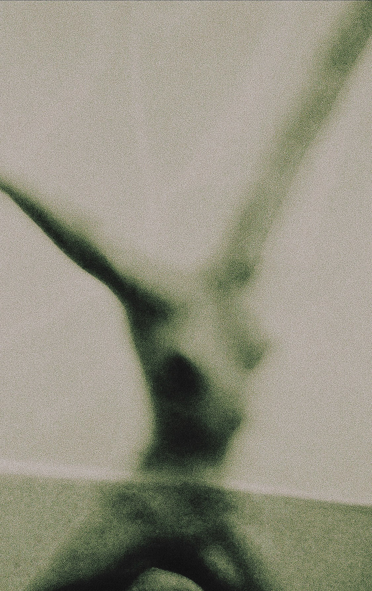 OLIVIA MRÒZ _ Ants Inside My Milk _0004.png