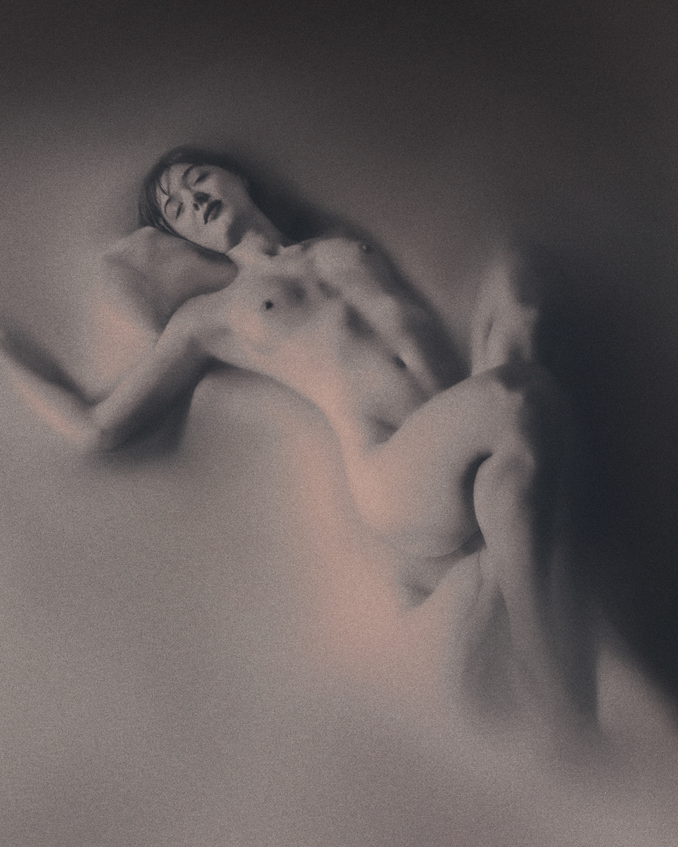 Olivia Mròz_The Weight of Un_Becoming_0007.png