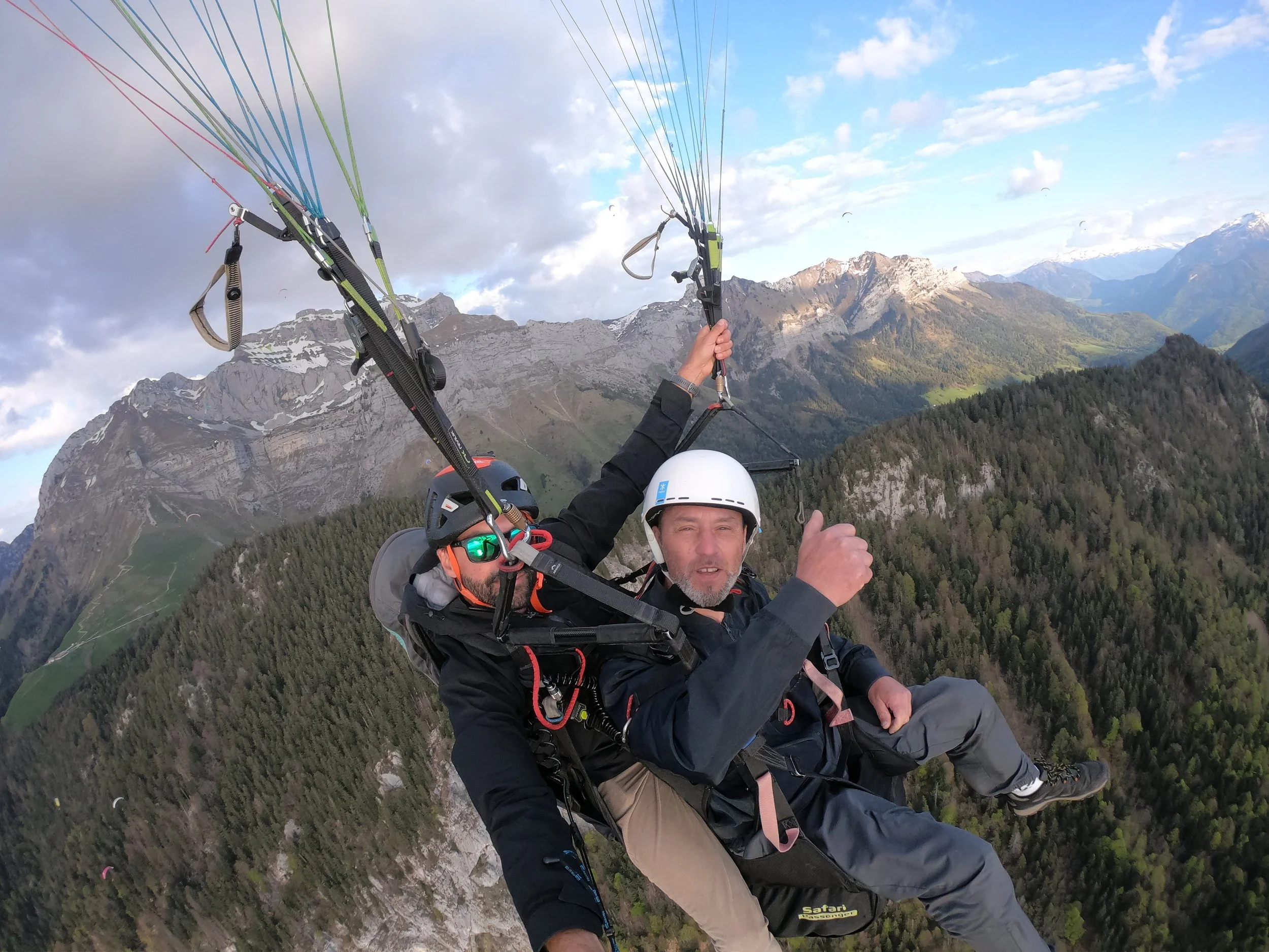 Baptême parapente à Annecy : tout ce qu'il faut savoir
