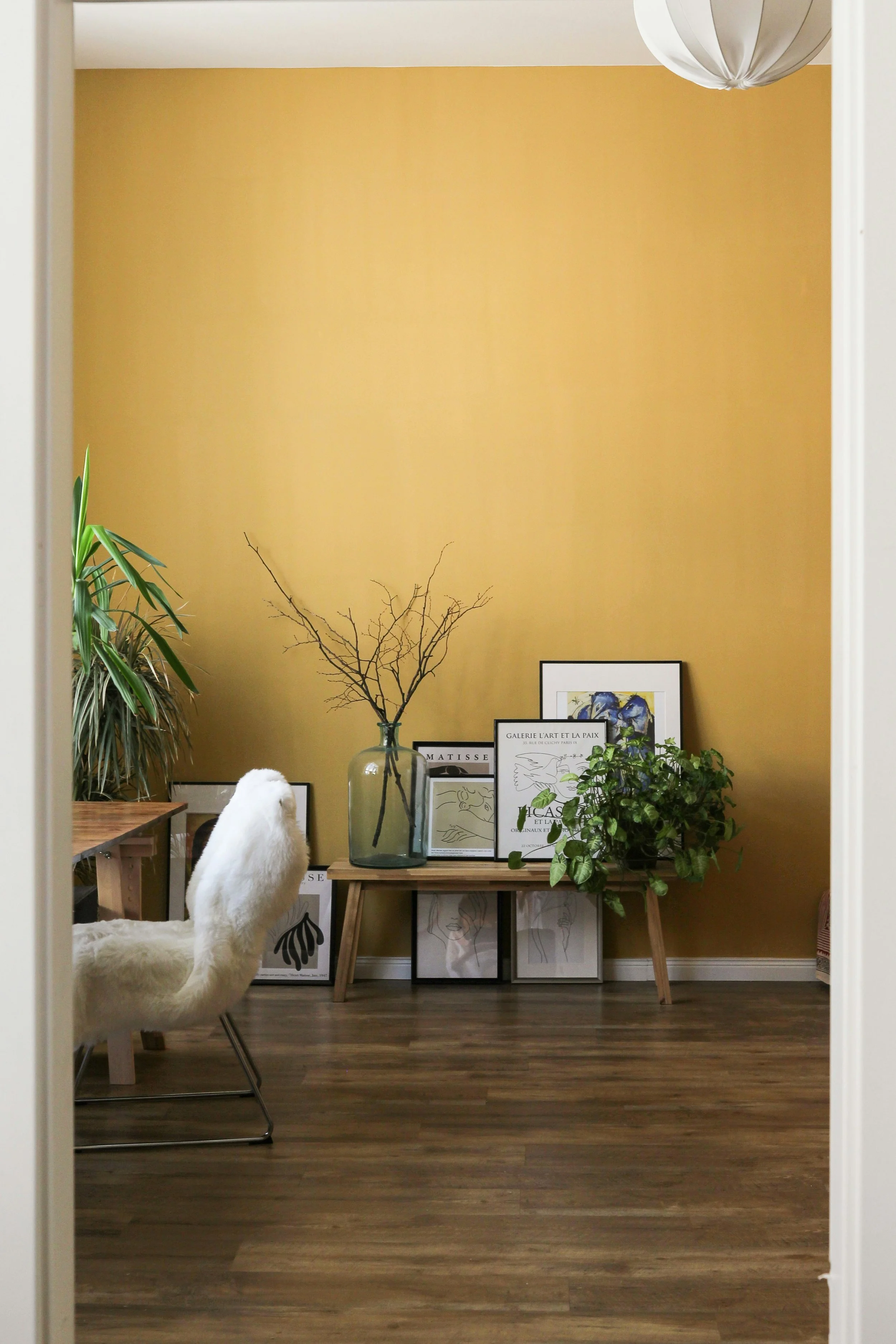How to Find the Right Yellow to Add a Little Cheeriness to Your Home
