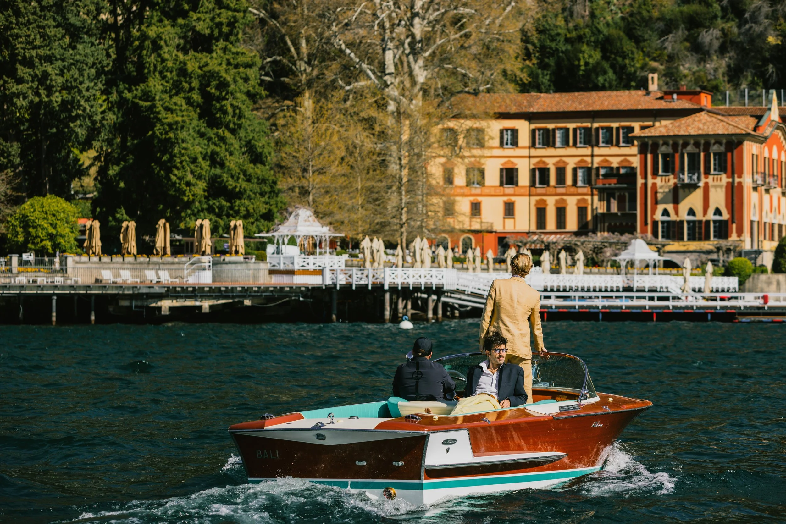 Riva Como Cruises