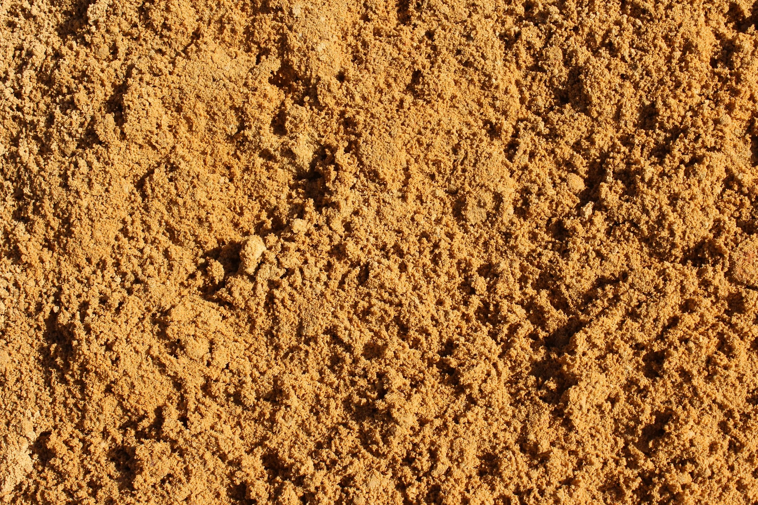 Feiner, goldbrauner Sand
