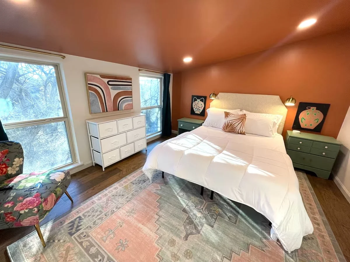 garage - bed 1.jpg