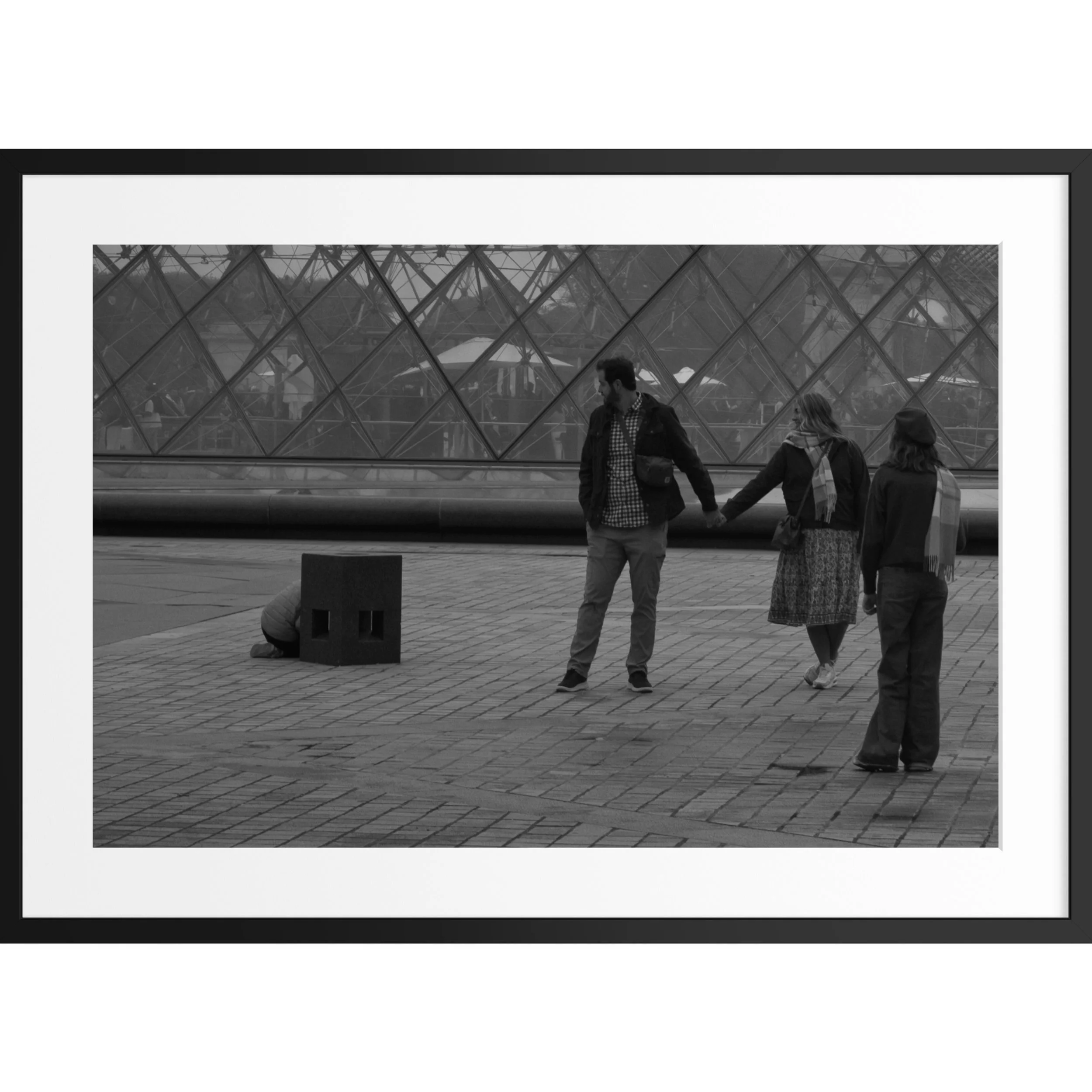 Hide and seek at the Louvre