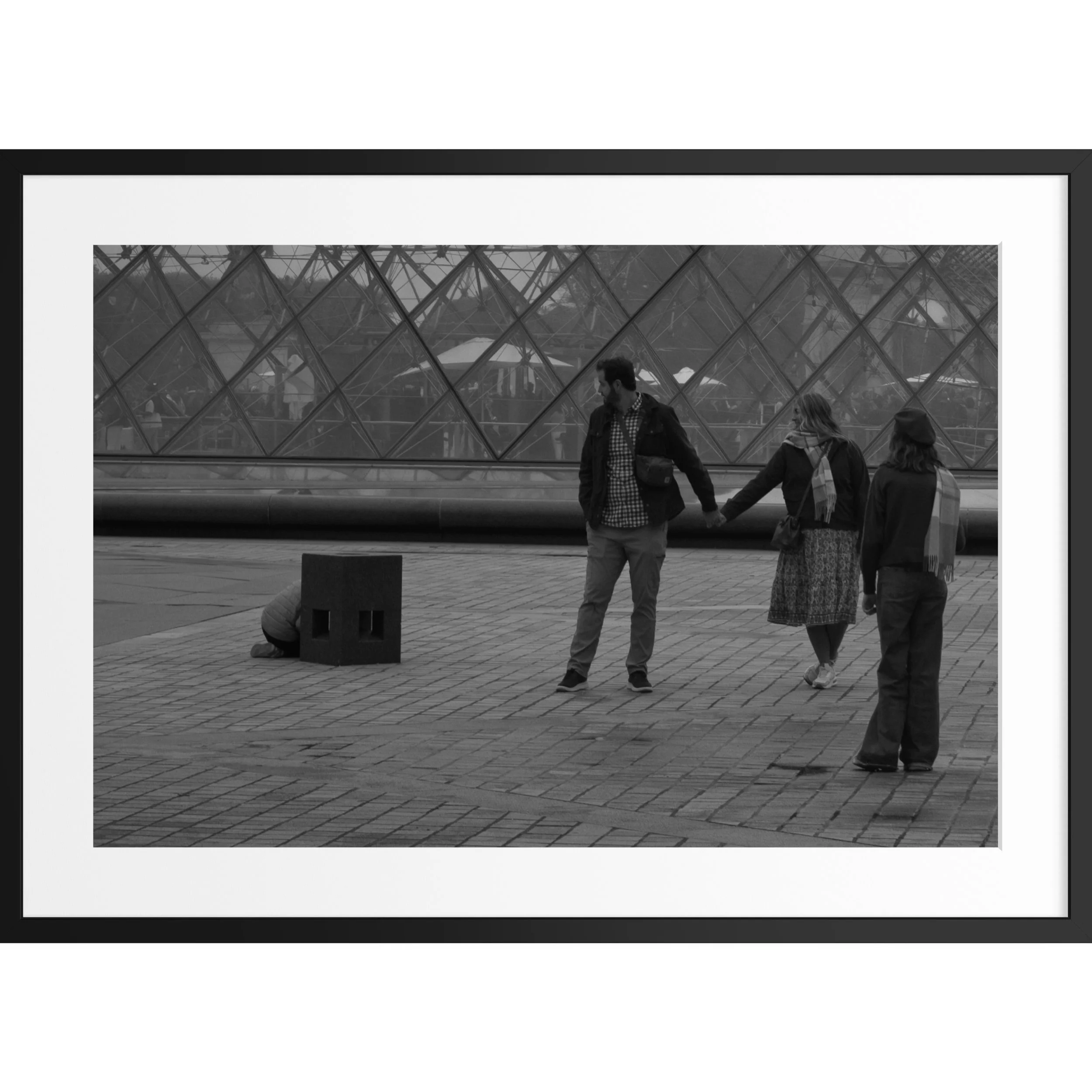 Hide and seek at the Louvre