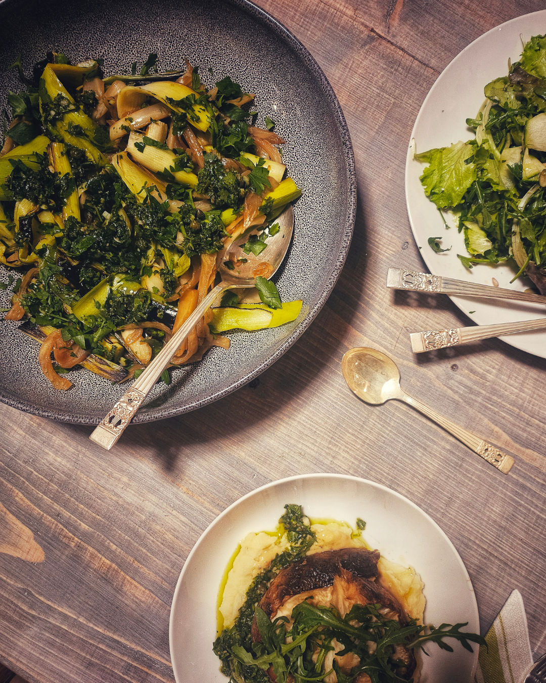 fennel salad, cauliflower and hummus