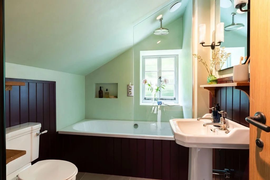 Bathroom-2.jpg