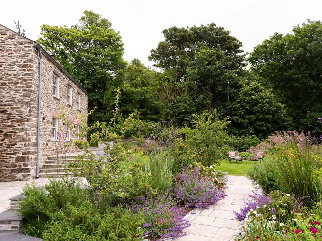Garden-12.jpg