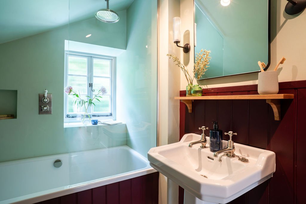 Bathroom-1.jpg