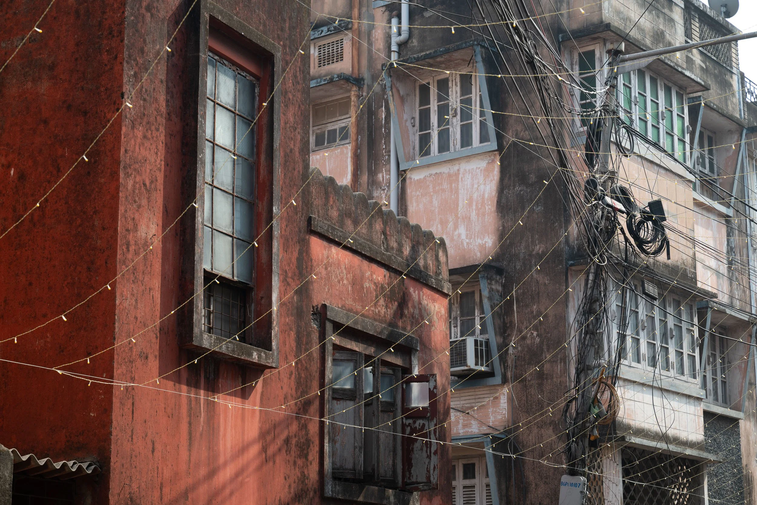 India_Kolkata_Color_8240.jpg