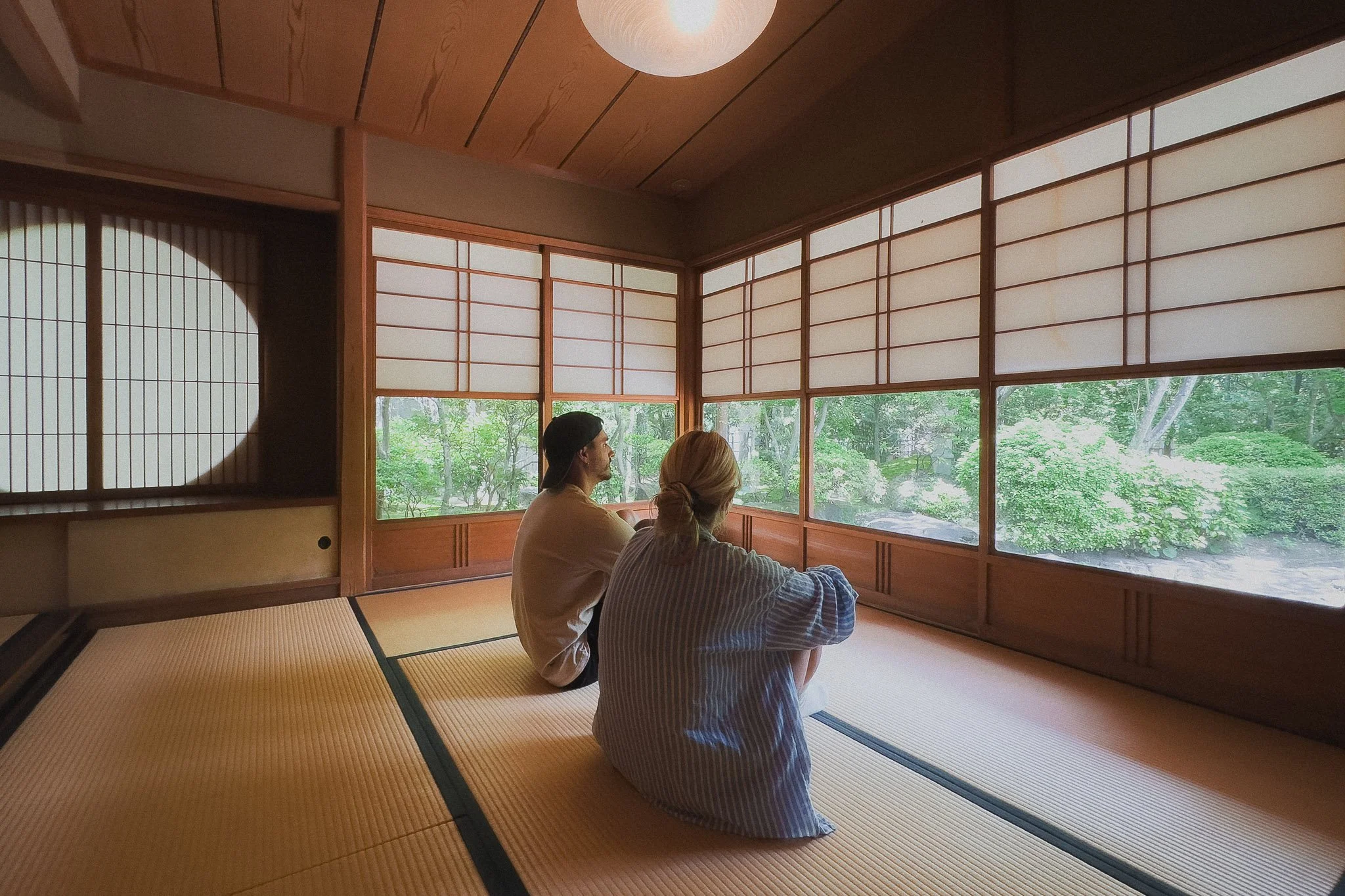 What to Wear to a Tea Ceremony as a Guest
