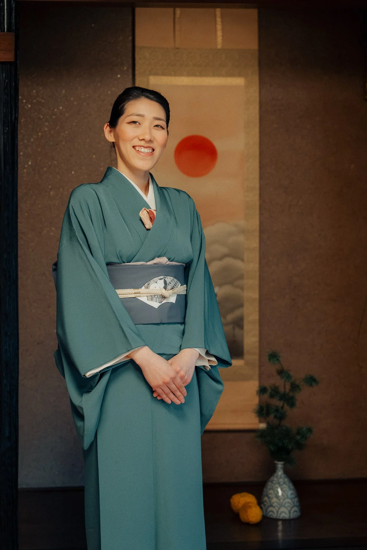 Akane, founder of towa tea ceremony