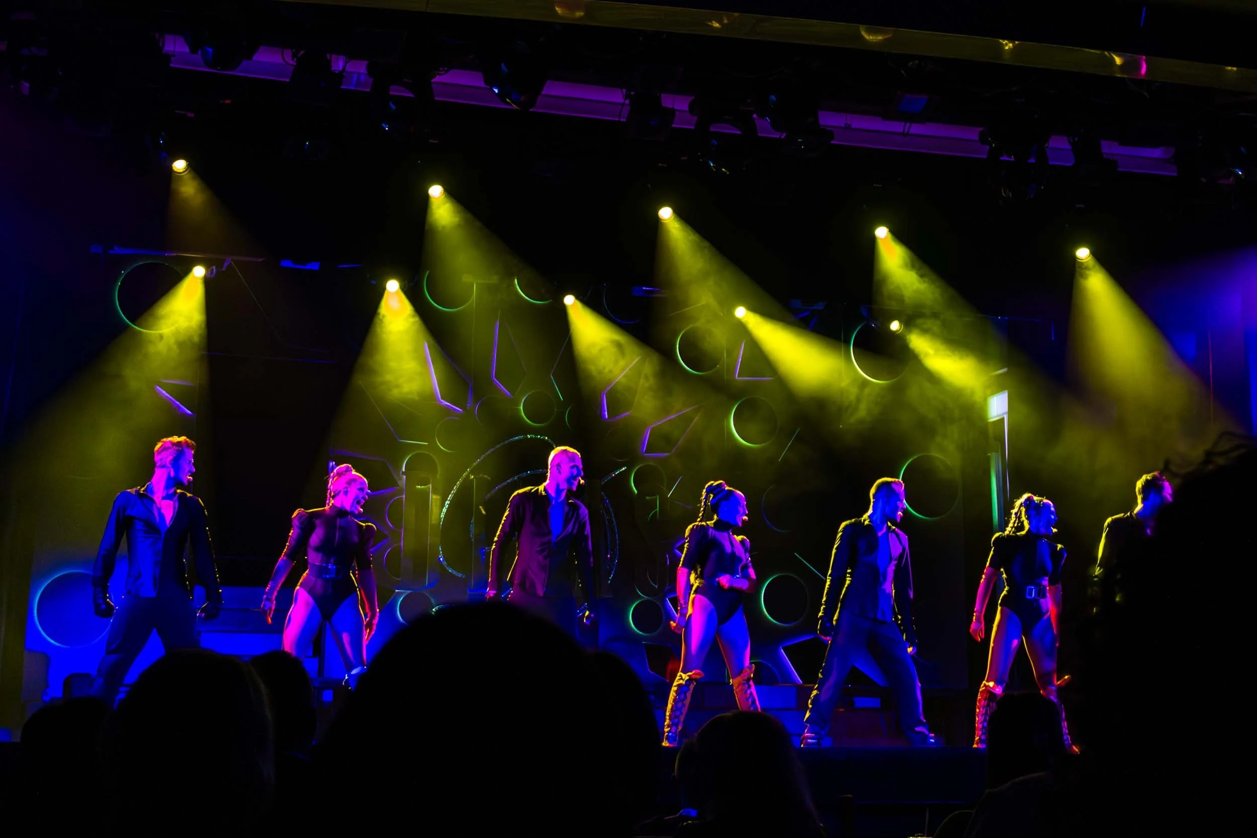 Showtime on Carnival Fascination 2