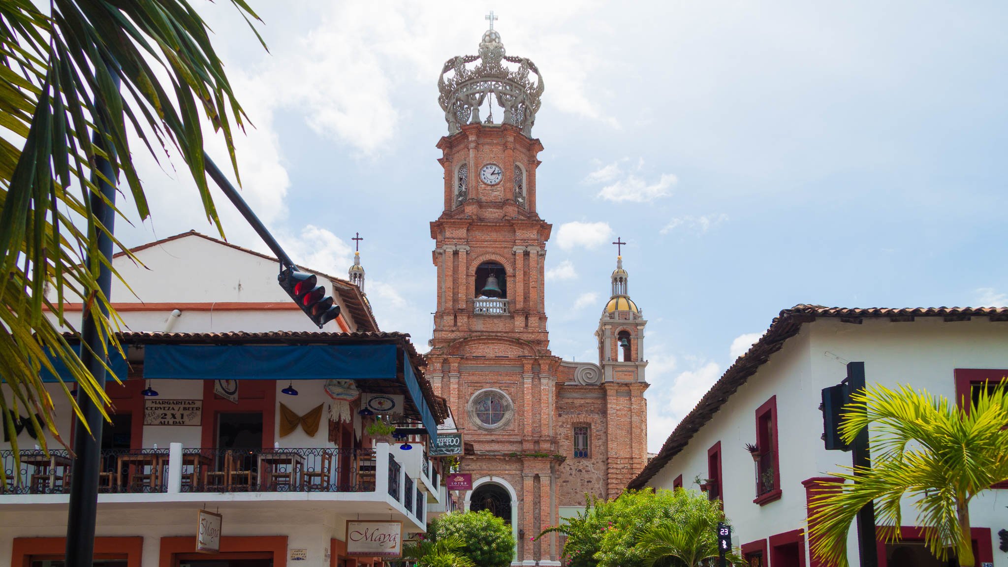20110825-IMG_5708-Puerto Vallarta-City scene.jpg