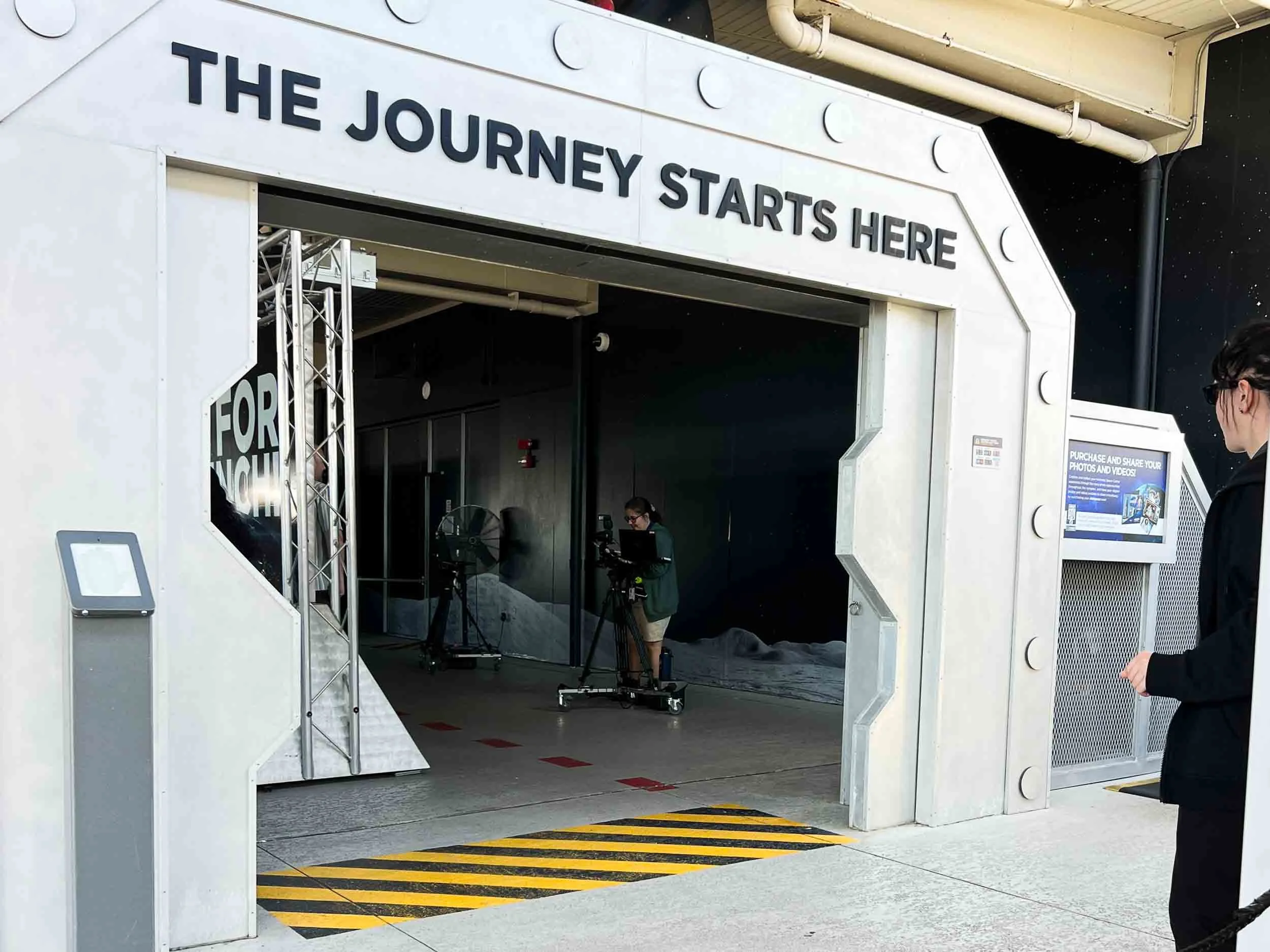 The entry point to catch the tour bus to drive out to the Apollo/Saturn V Center.