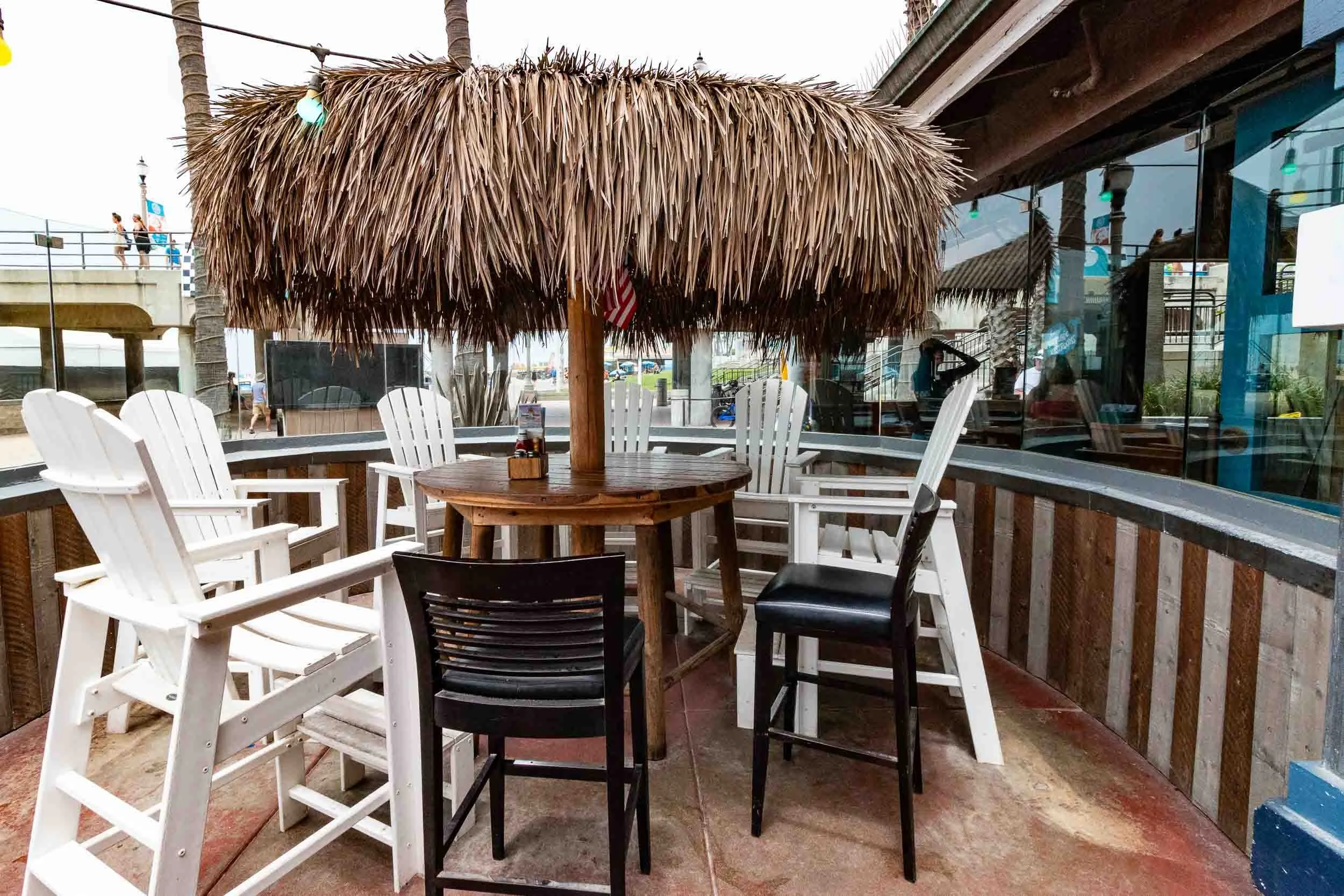 201807251237-IMG_5402-Huntington Beach-Outdoor dining.jpg