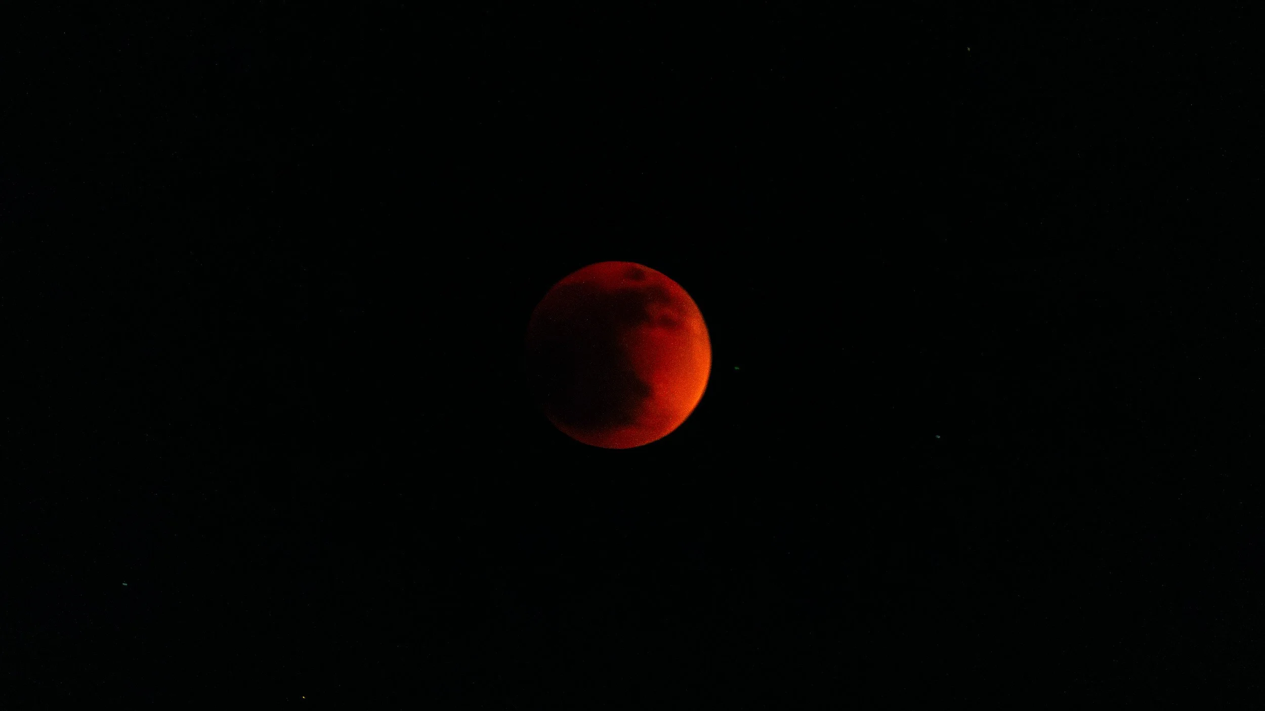 20220515-IMG_3280-Blood Moon Eclipse-Fountain Valley-exb001.jpg