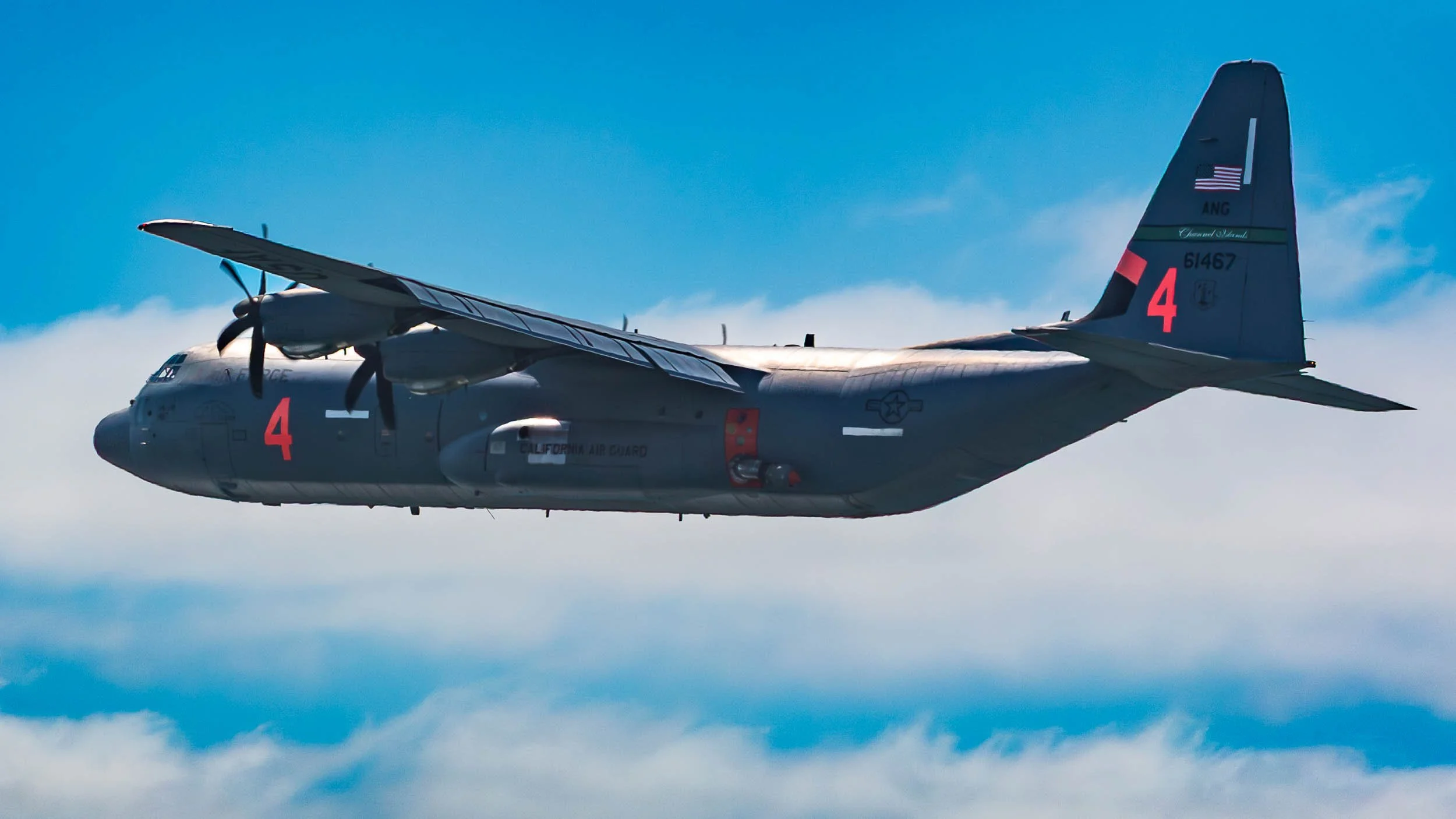 October 1, 2022: Pacific Airshow - California Air Guard MAFFS-equipped C-130