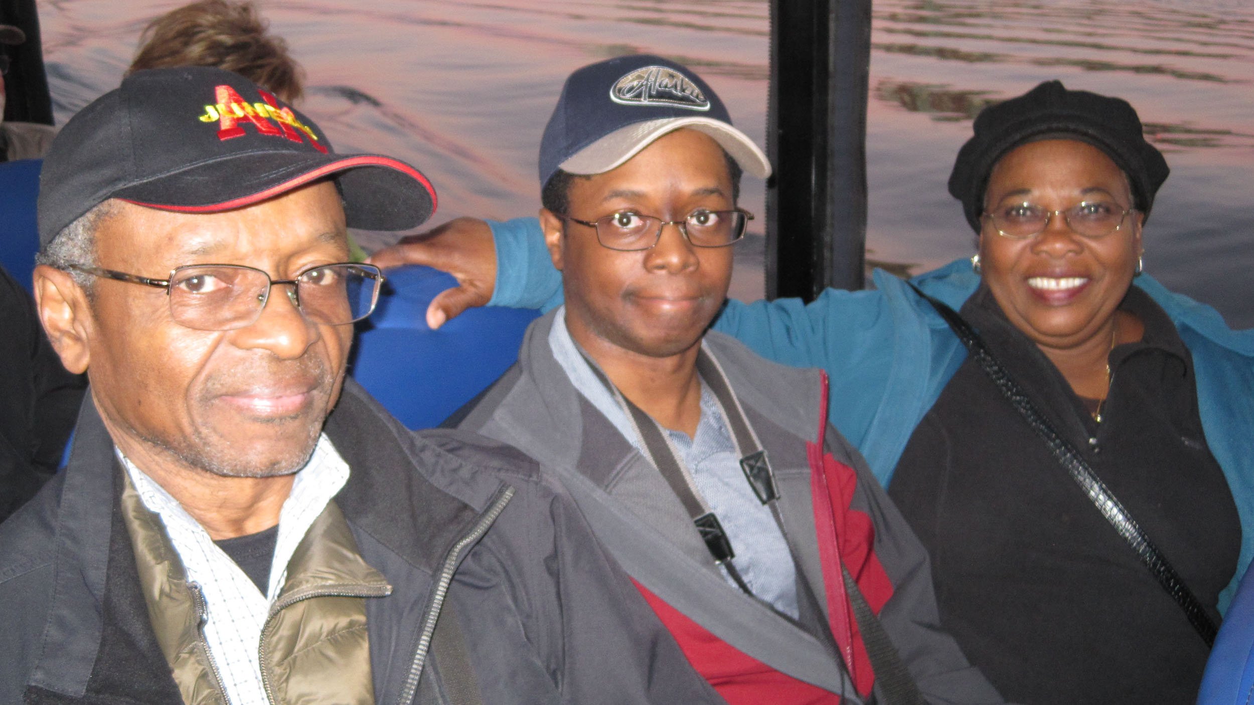 20140906-IMG_0752-Victoria-Hippo Ride in Victoria Harbor.jpg