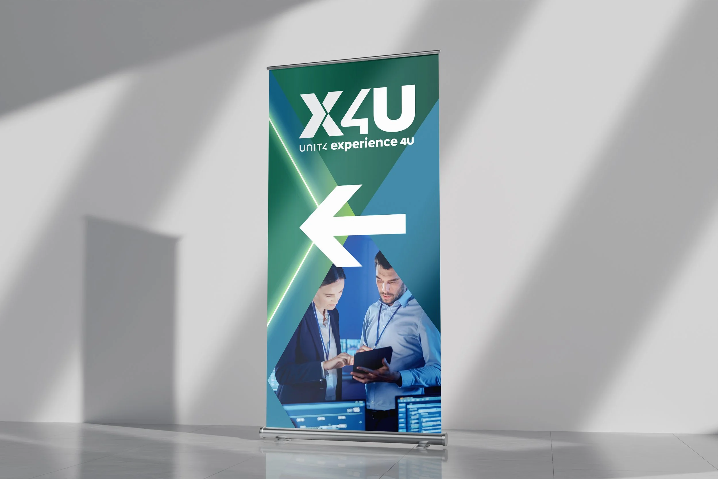 x4u25_rollup2.jpg