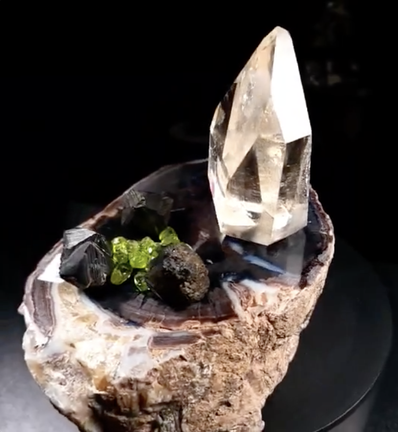 《礦森之心》Heart of the Mineral Grove