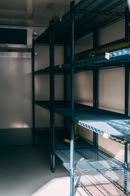 Mobile Cold Storage Trailer Shelving