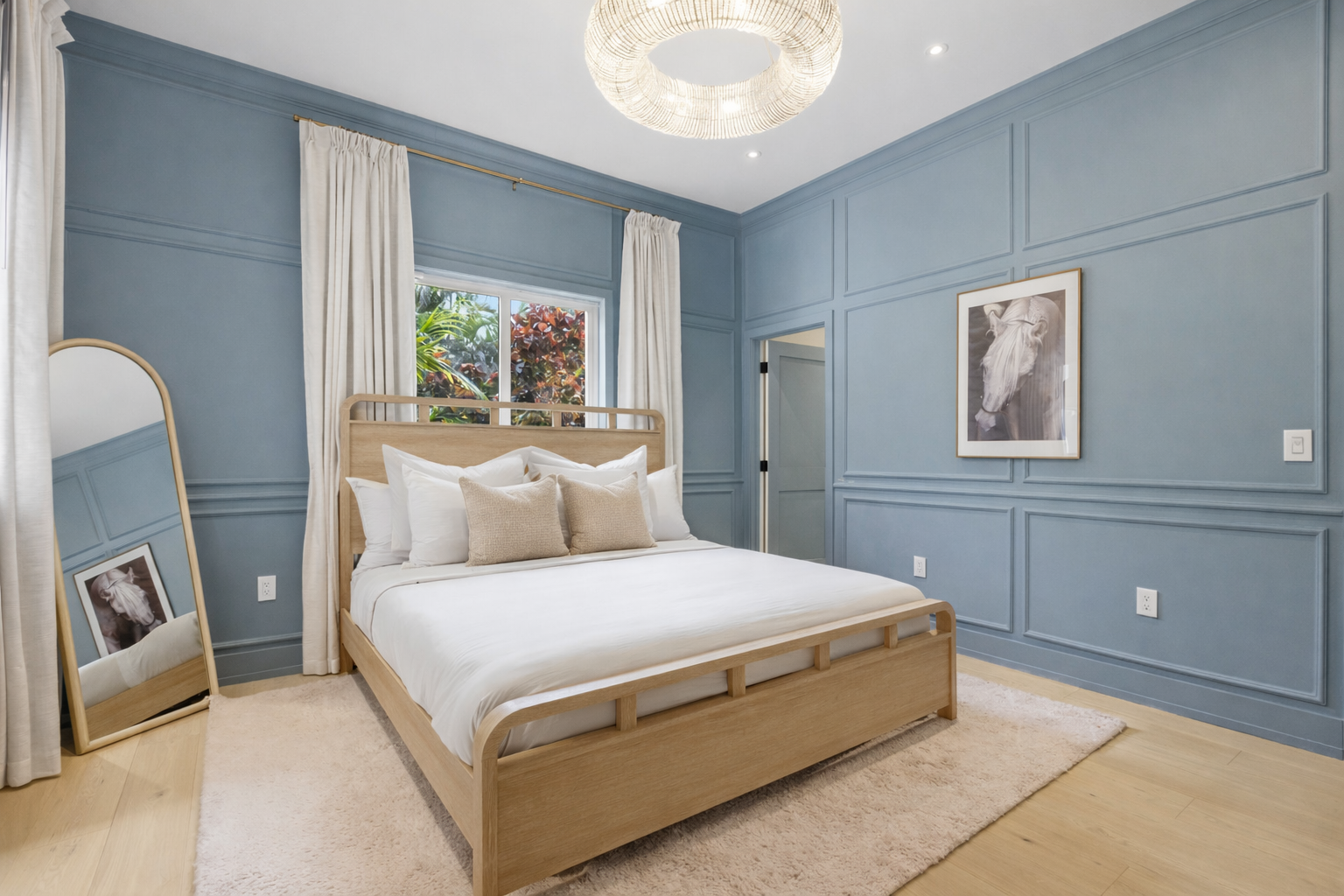 Second Primary with King Mattress and En Suite Bath and Walk-In Closet