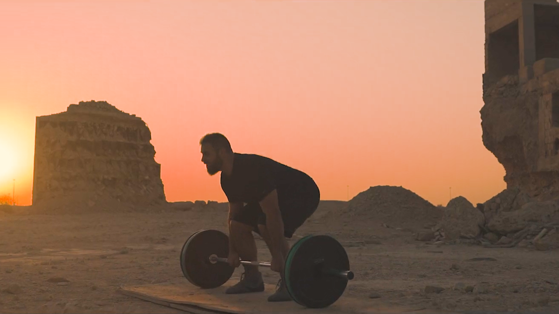 Qatar 2022 Promos.00_05_10_32.Still004.png