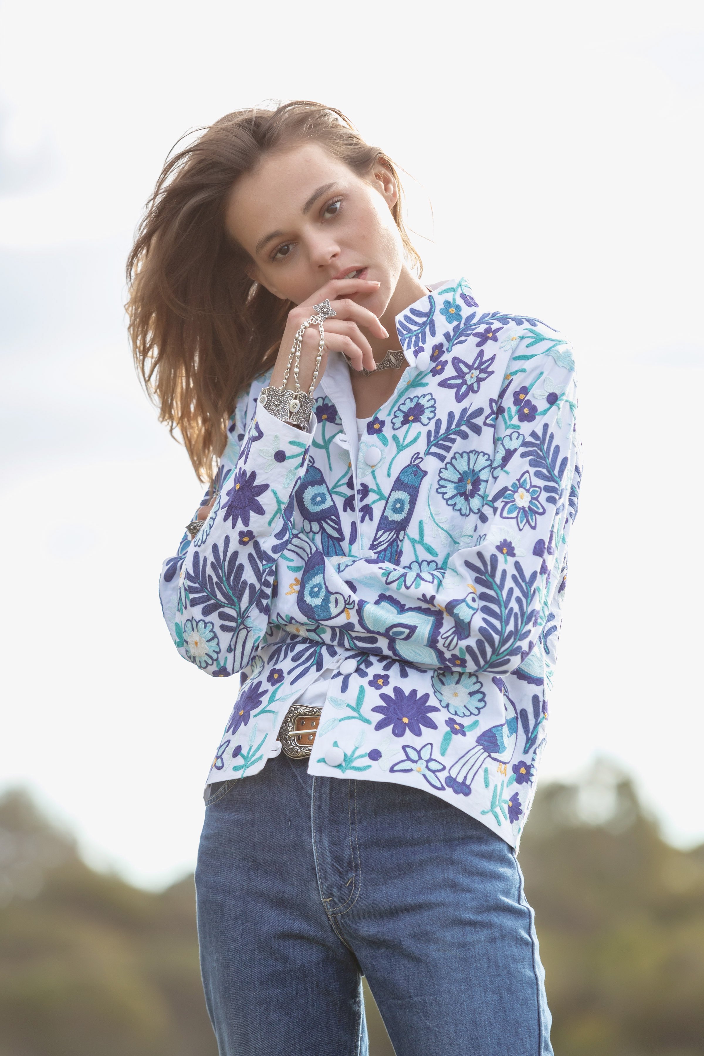 FOLK TALE EMBROIDERY JACKET