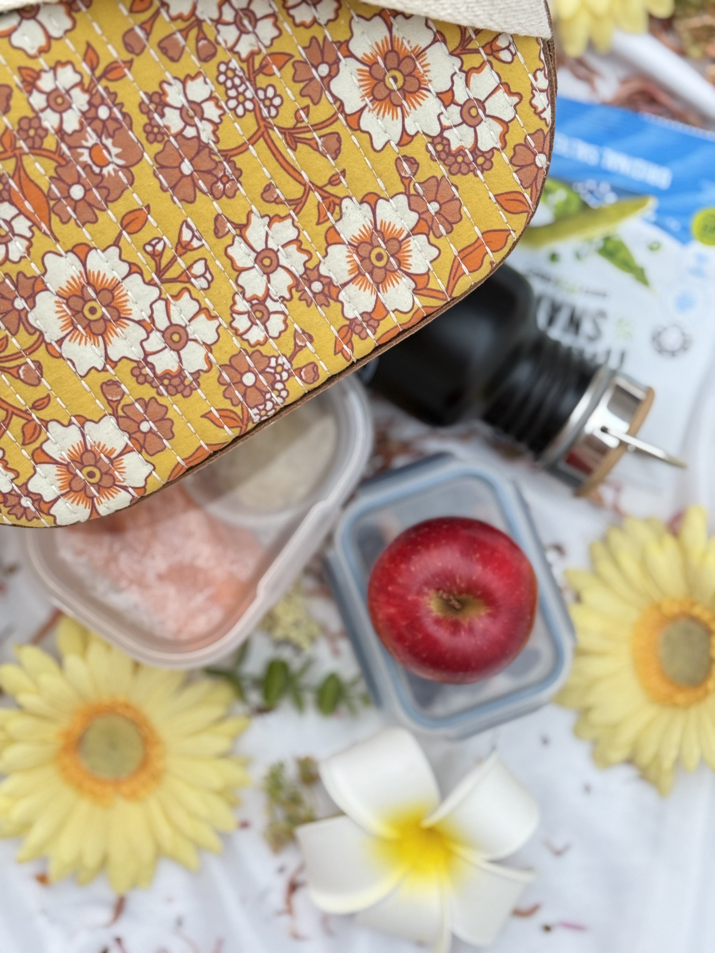 Wanderer Cooler Bag-Buttercup