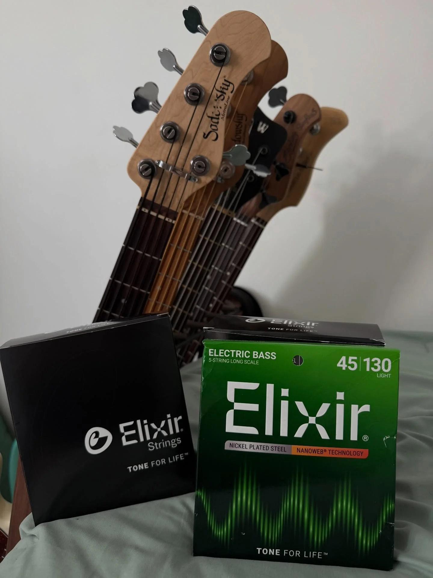 New strings, new chapter. 📖 Officially an @elixir_strings Artist. #ToneForLife 

I&rsquo;m beyond grateful, this is literally a dream come true. Thank you Elixir for trusting me.